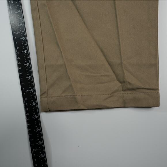 Magellan Outdoors Chino Pants Mens 42X30 Flat Front Heritage Brown New - Picture 8 of 10